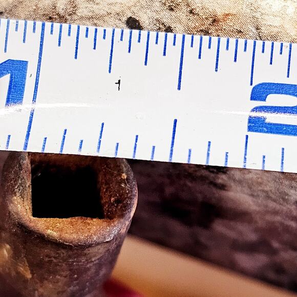 Ornate Vintage or Antique Furnace or Radiator Key 1/4" - Picture 4 of 5